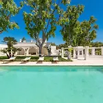 Borgo Treffe By Perle Di Puglia * كاروفينيو